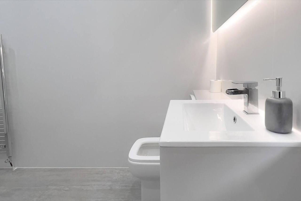 Stunning Luxury Apartment Near Motherwell Wishaw  Eksteriør billede