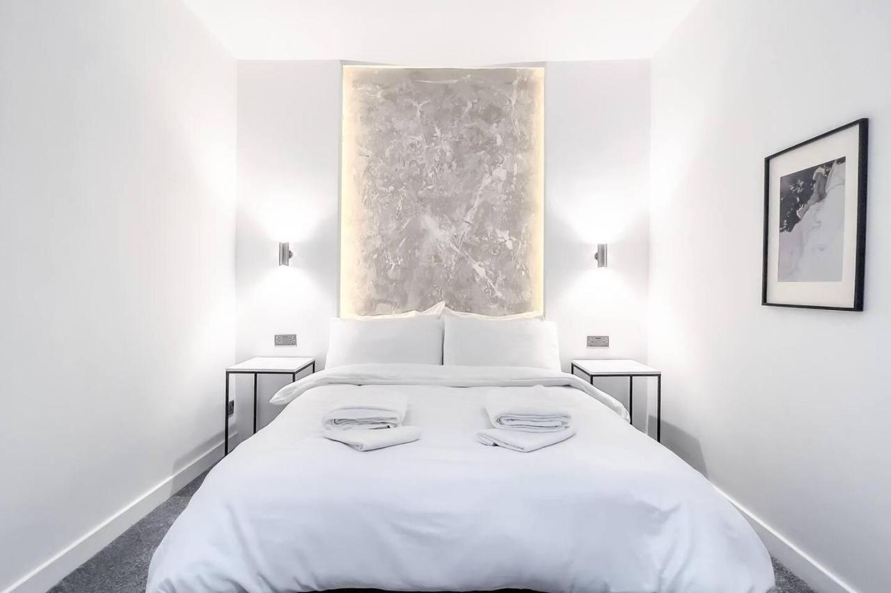 Stunning Luxury Apartment Near Motherwell Wishaw  Eksteriør billede